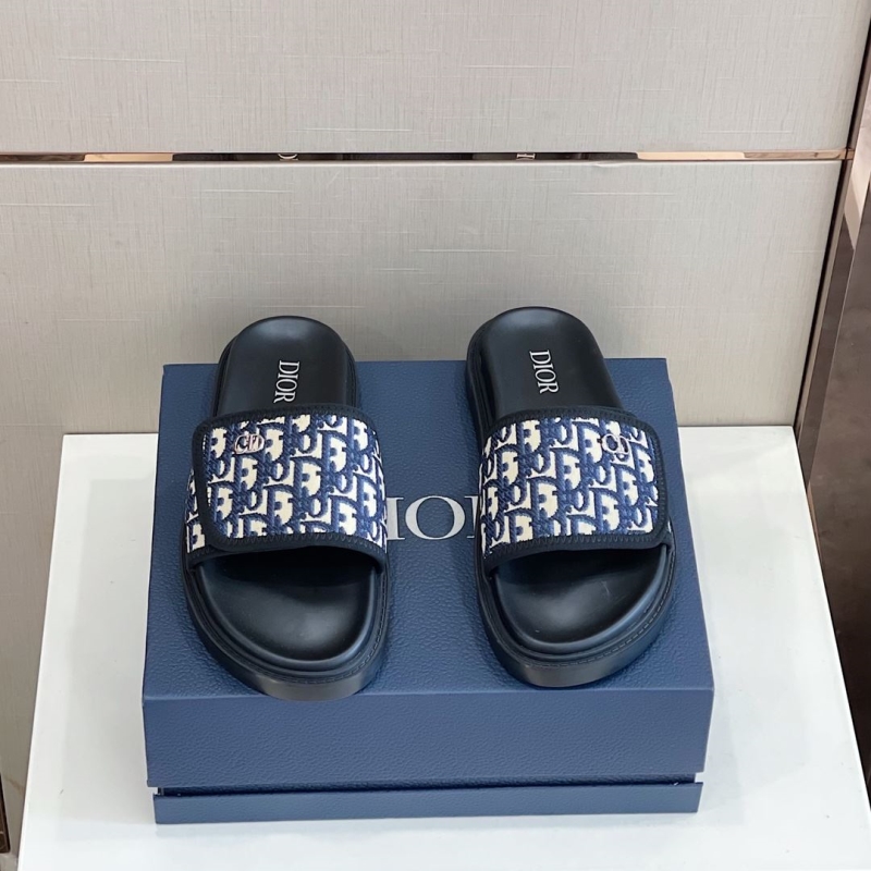 ch**an D*or slippers